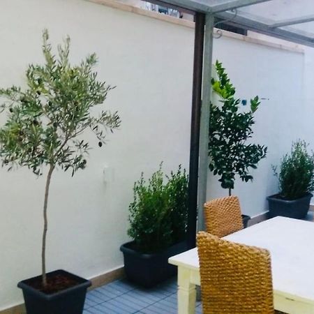 Imbriani Guest House บารี ภายนอก รูปภาพ