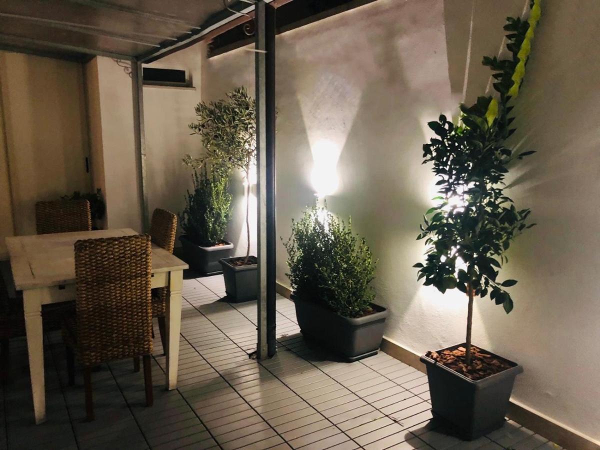 Imbriani Guest House บารี ภายนอก รูปภาพ