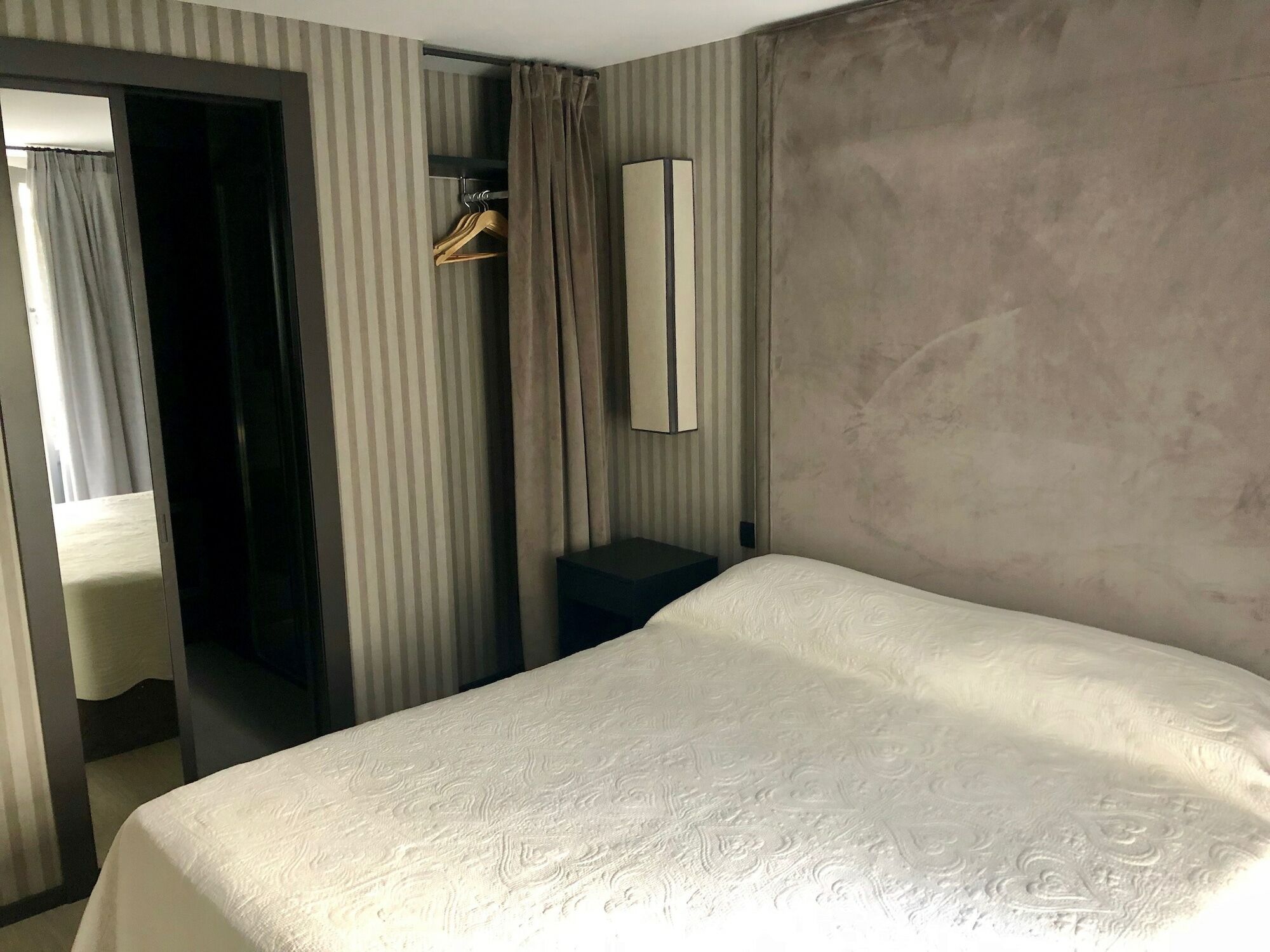 Imbriani Guest House บารี ภายนอก รูปภาพ